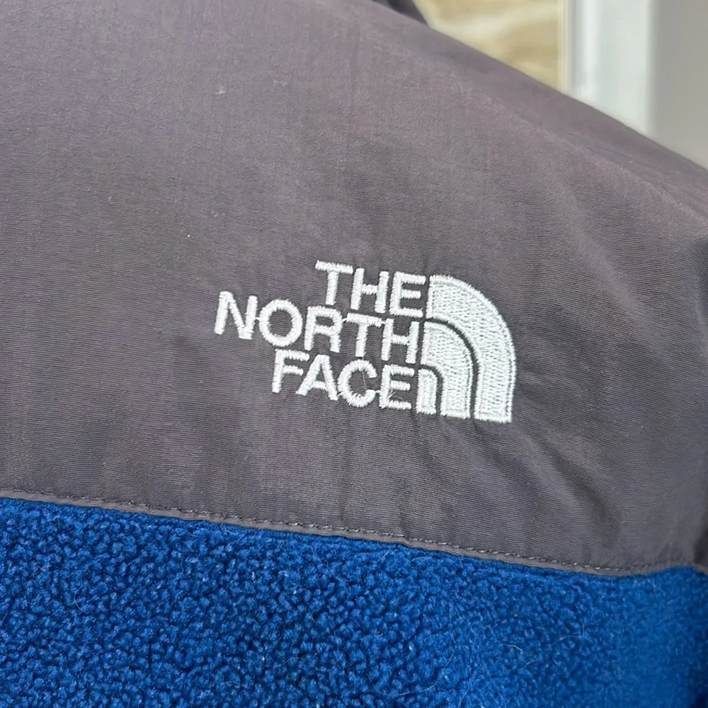 The North Face Youth Full Zip Grey Blue Polartec Jacket. Size‎ XL